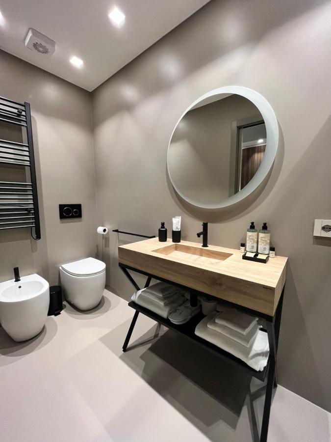 My Milano Repubblica Luxury Rooms Luaran gambar